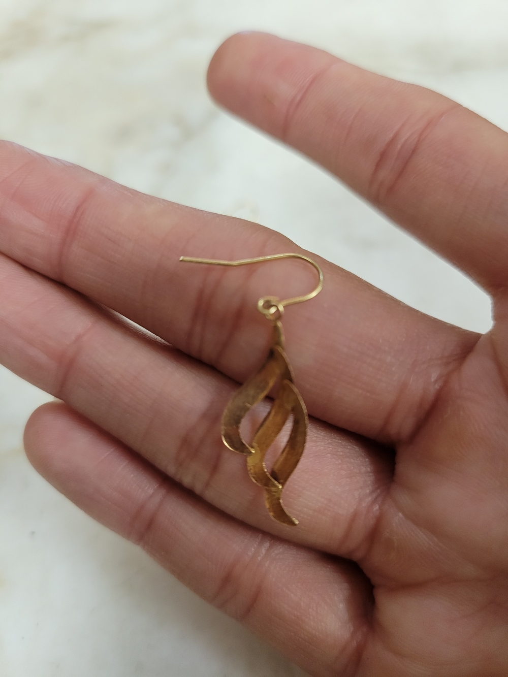 14kt Swirl Gold Dangle Womens EARRINGS Read Discription 0.7 Grams - Picture 7 of 14